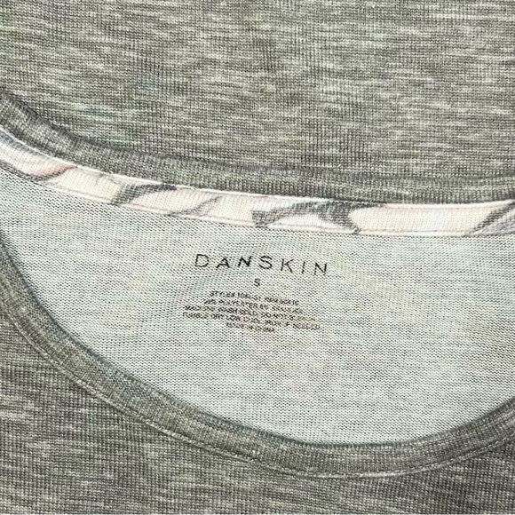 Danskin “Stay up all Night” grey PJ top Small - Picture 5 of 5